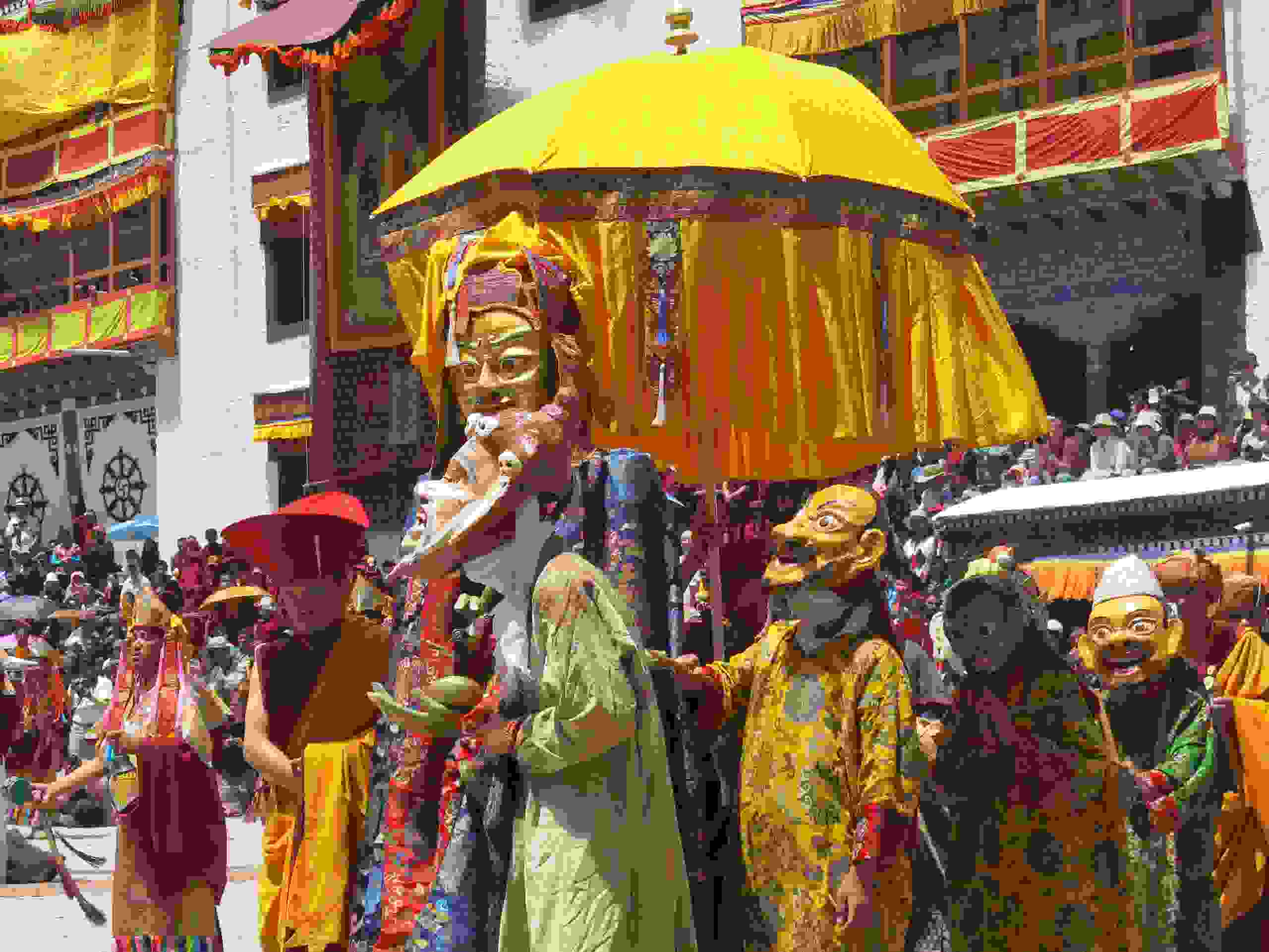 Kloster-Festival in Hemis