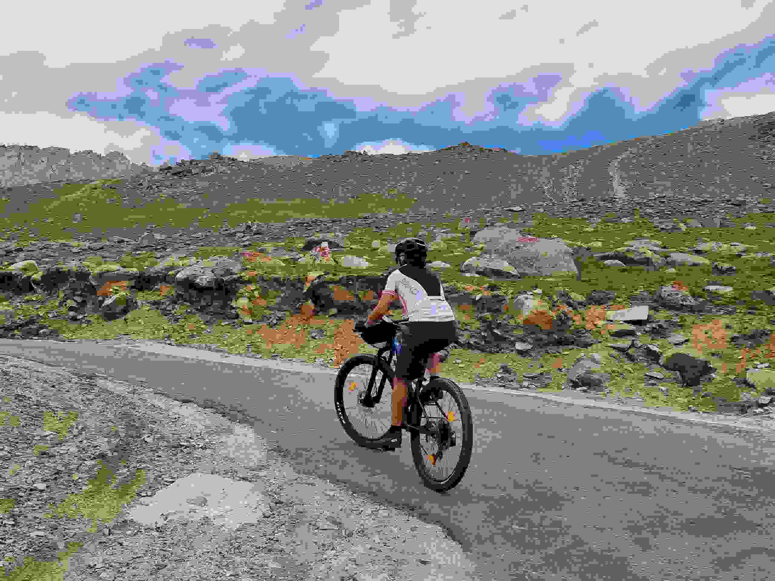 25 km Fahrt auf den Wari La (5310 m)