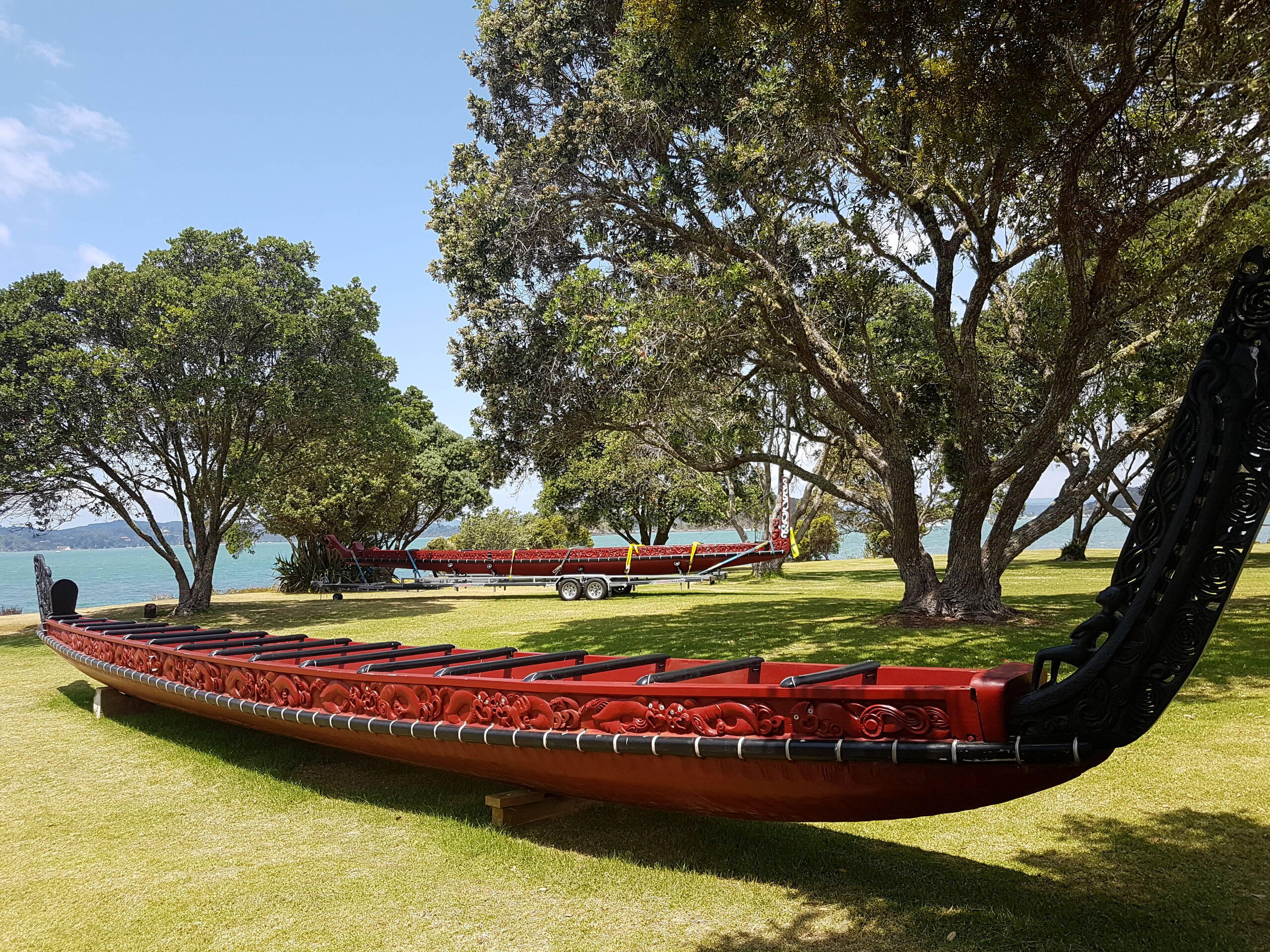 Kriegskanu der Maori, Bay of Islands