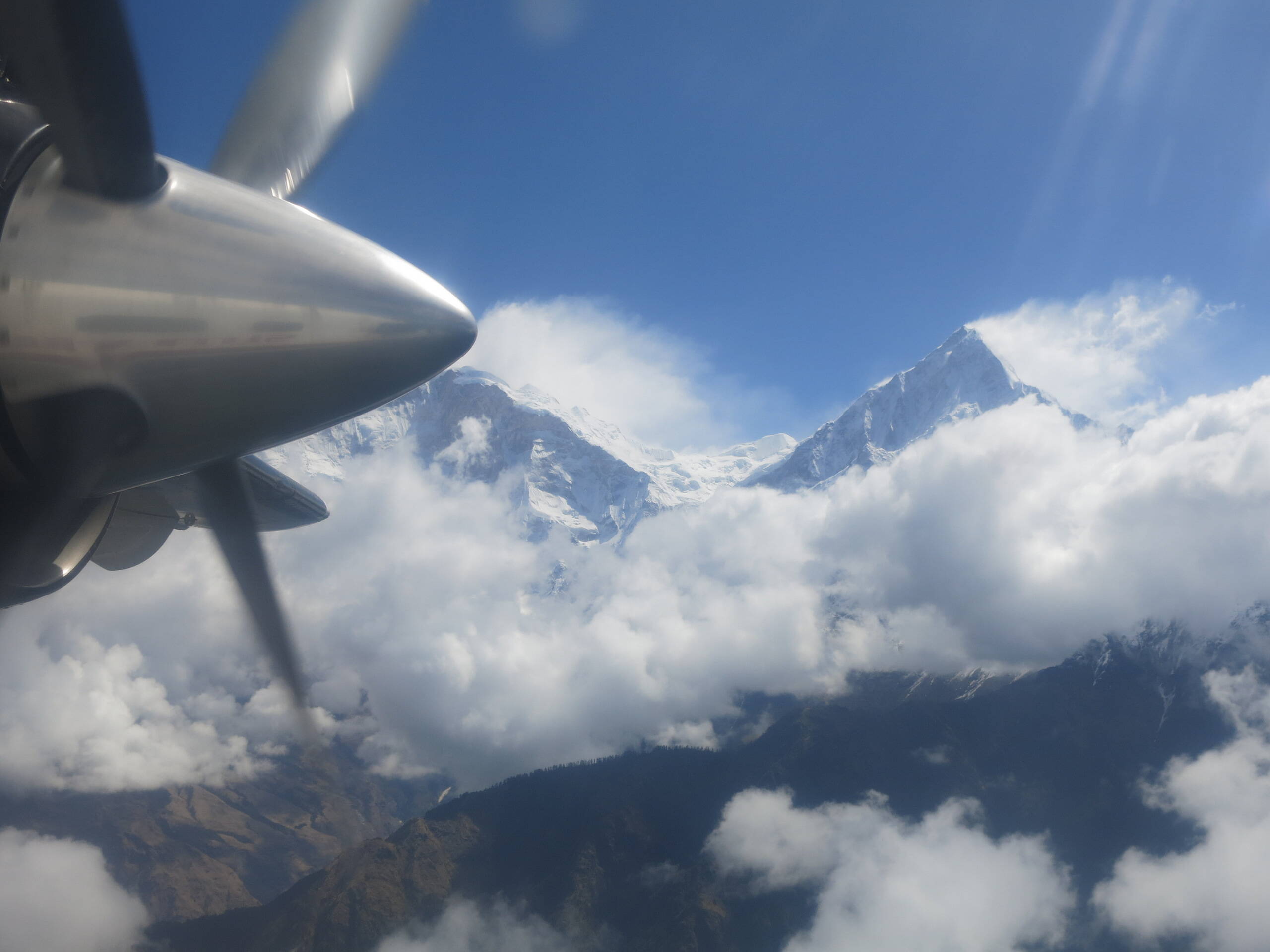 Flug Jomosom - Pokhara, vorbei an der Annapurna I (8091 m)