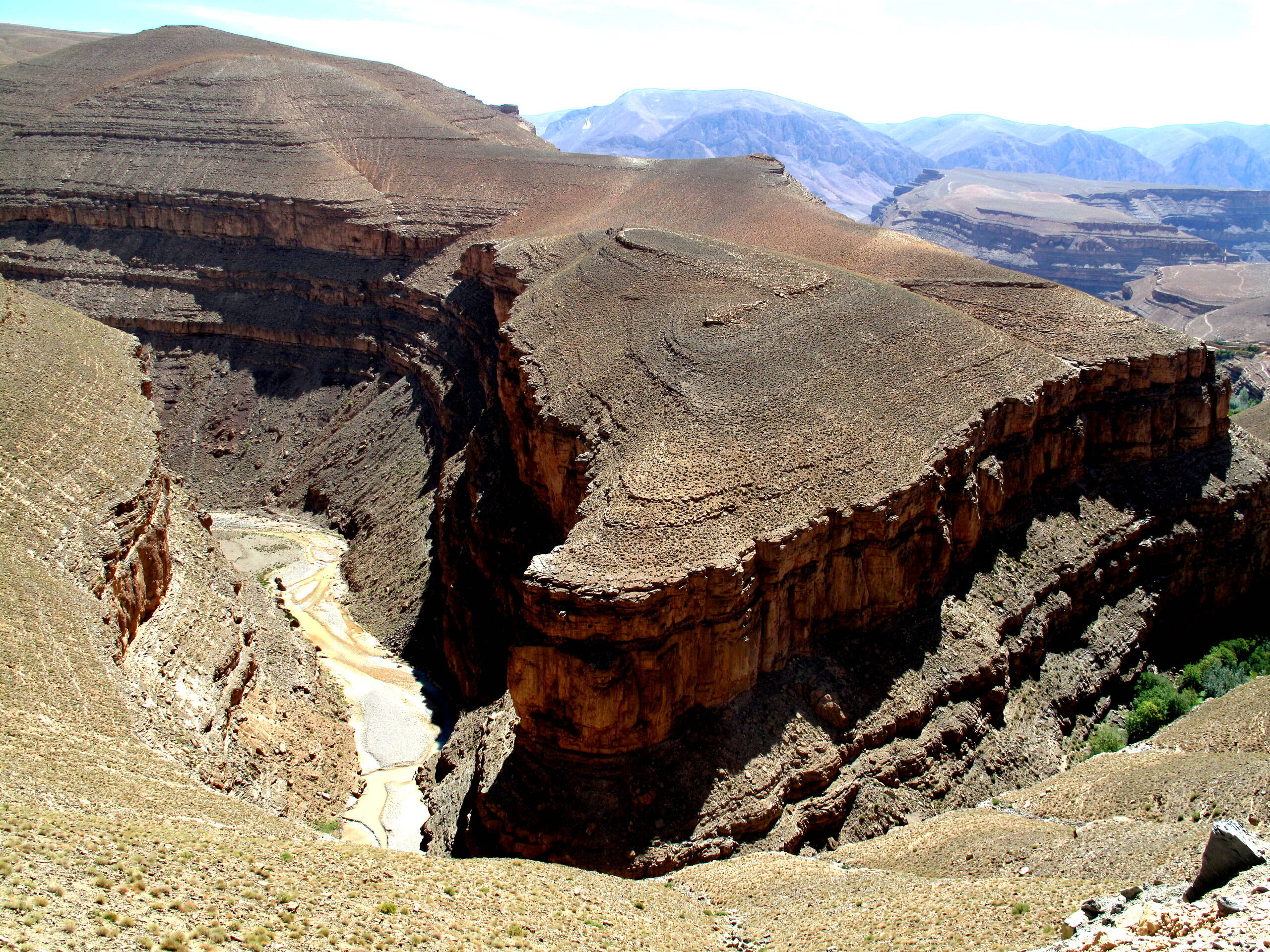 Blick in die gewaltige Dadès Schlucht
