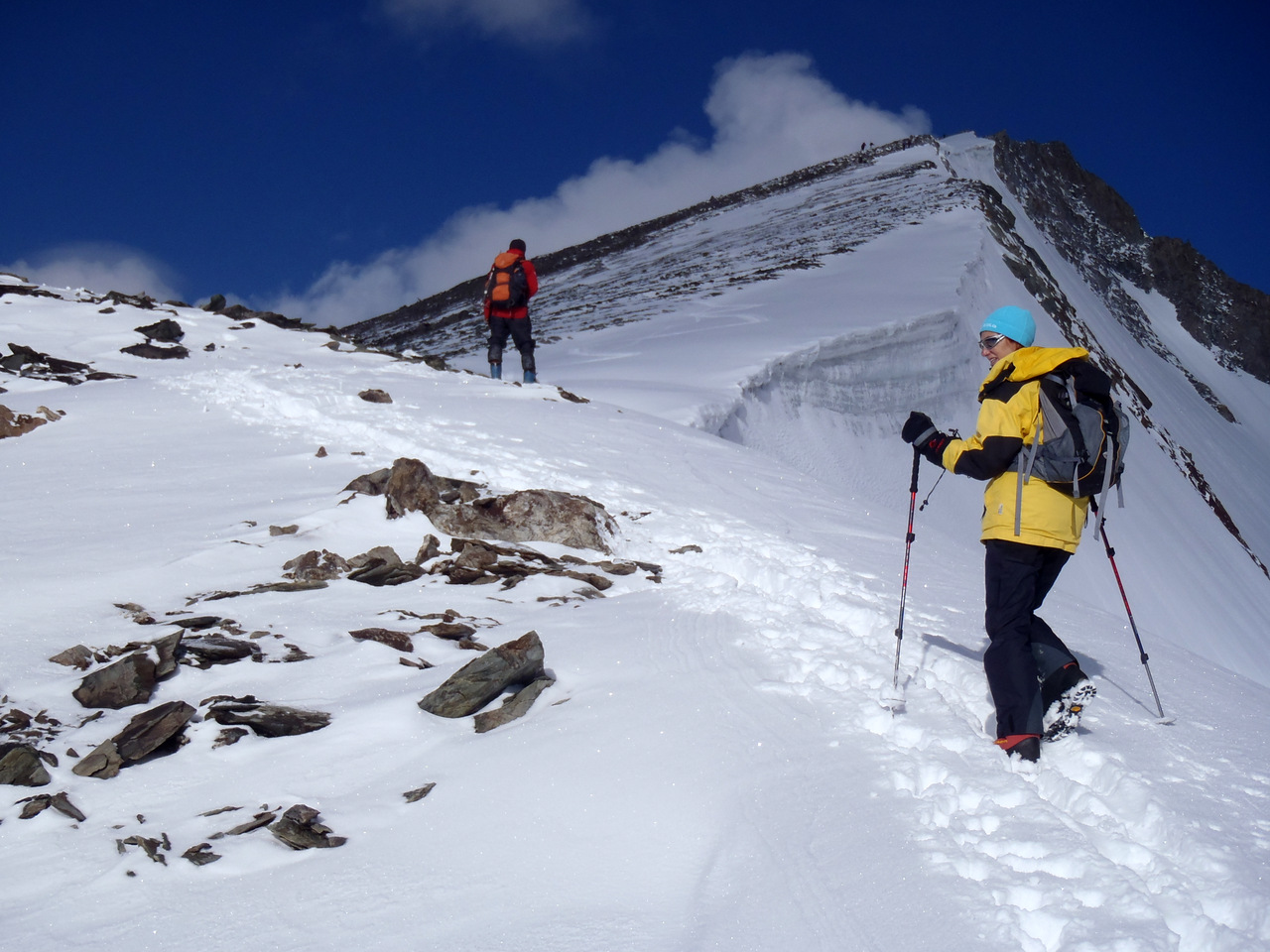 im Aufstieg zum Dzo Jongo (6040 m) im Aufstieg zum Dzo Jongo (6040 m)